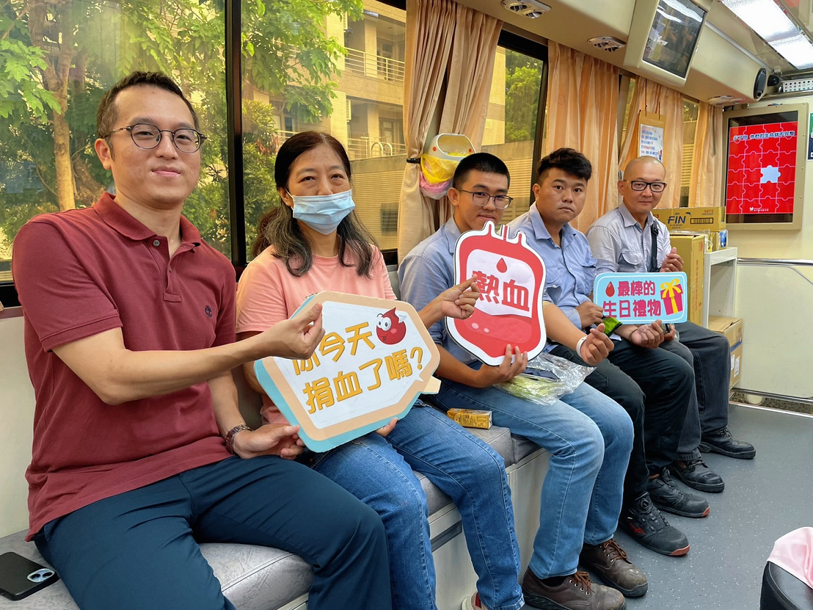 捐血有你，愛在延伸。台電南投員工與民眾攜手守護生命。